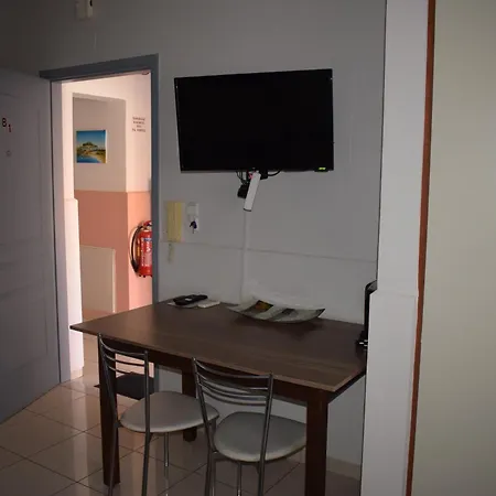 Alena Apartahotel La Canea